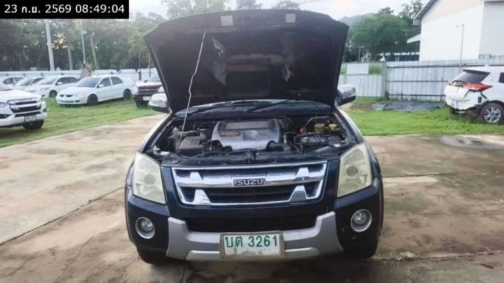 2011 Isuzu D-Max – 11