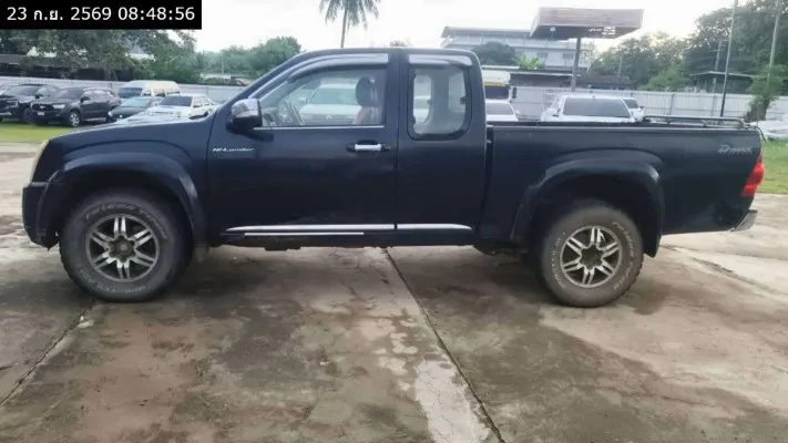 2011 Isuzu D-Max – 7