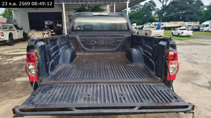 2011 Isuzu D-Max – 12