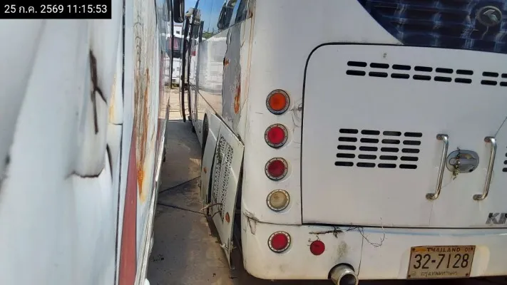 2013 King Long XMQ6900D – 12