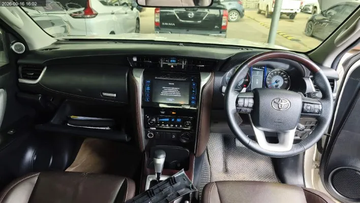 2019 Toyota Fortuner – 9
