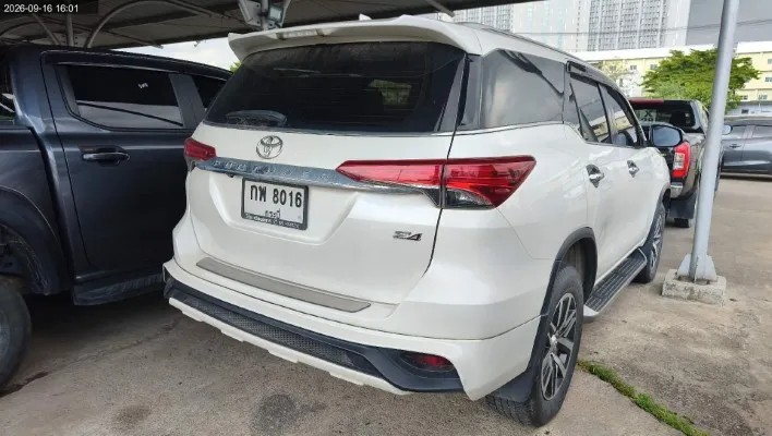 2019 Toyota Fortuner – 5