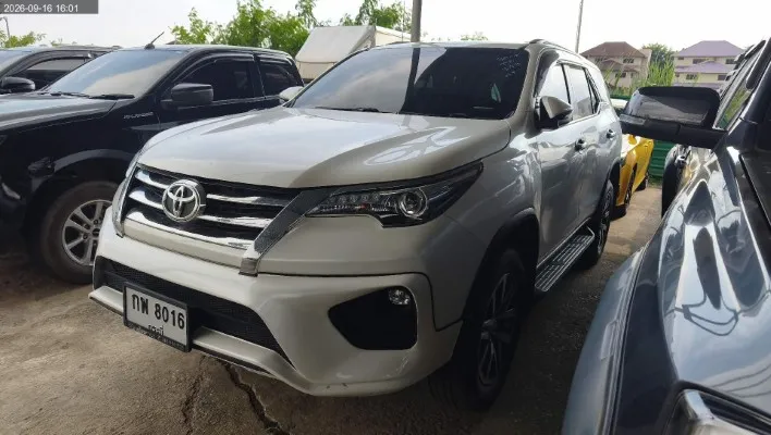 2019 Toyota Fortuner – 2