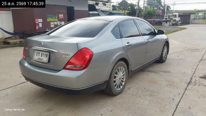2004 Nissan Teana – 5