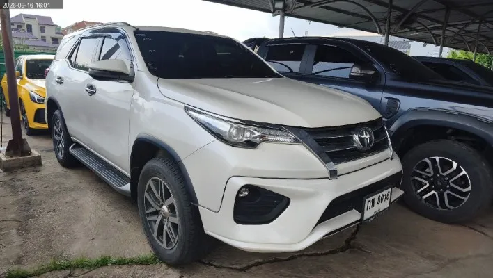 2019 Toyota Fortuner – 3
