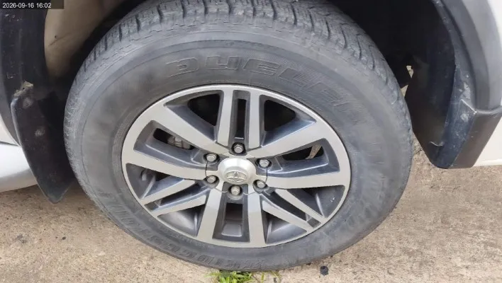 2019 Toyota Fortuner – 12