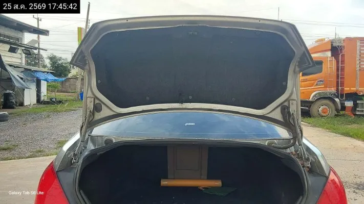 2004 Nissan Teana – 11