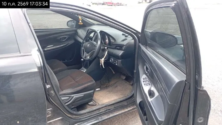 2016 Toyota Yaris – 11