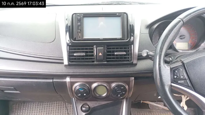 2016 Toyota Yaris – 10