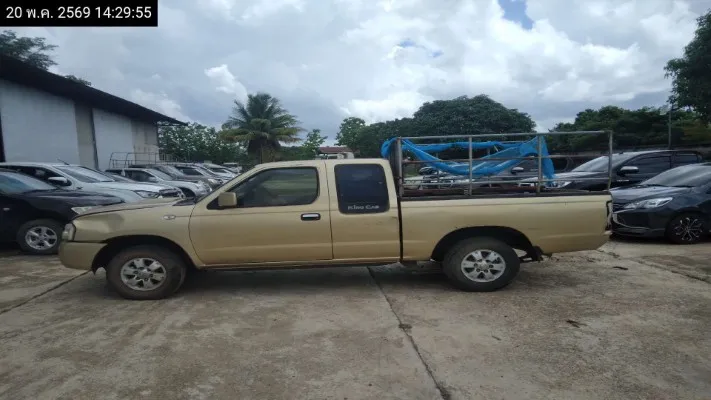 2006 Nissan Frontier – 7