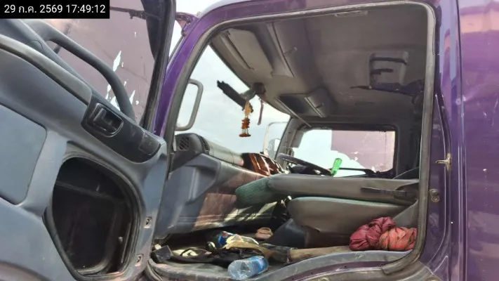 2007 Hino FM2P – 9