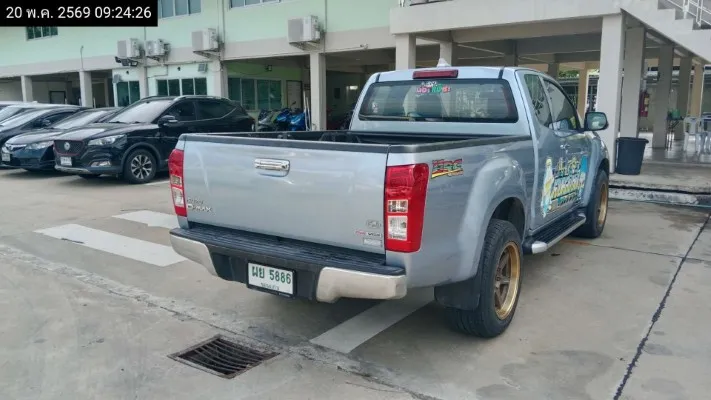 2014 Isuzu D-Max – 5