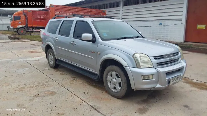 2004 Isuzu MU-7 – 4