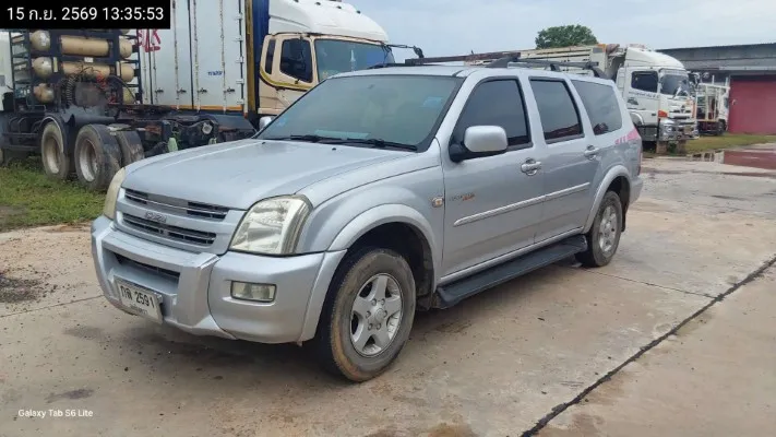 2004 Isuzu MU-7 – 3