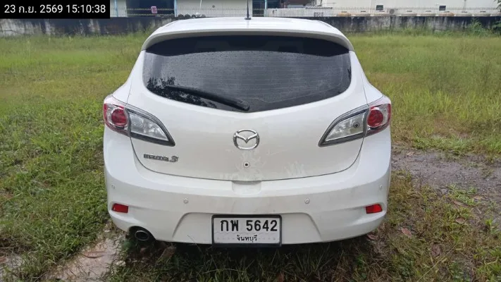 2013 Mazda Mazda3 – 4