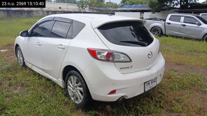 2013 Mazda Mazda3 – 6