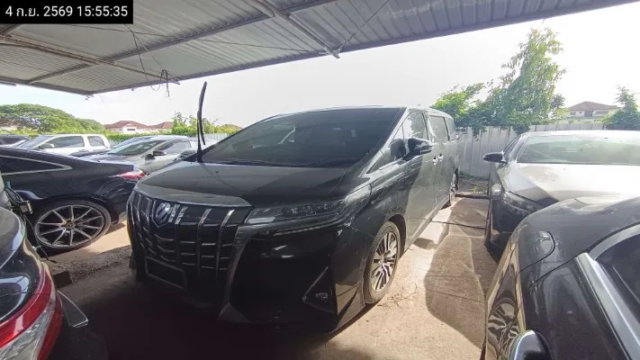 2019 Toyota Alphard – 2