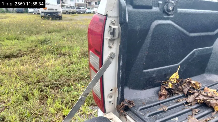 2013 Isuzu D-Max – 10