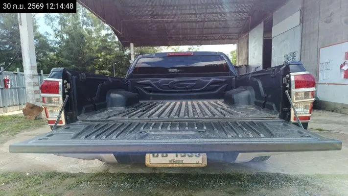 2012 Isuzu D-Max – 10