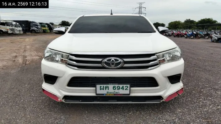 2015 Toyota Hilux Revo – 1