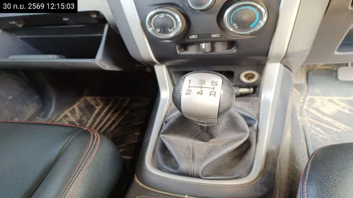 2012 Isuzu D-Max – 9