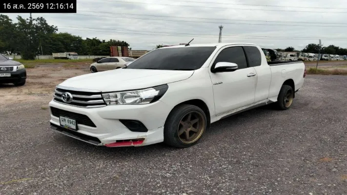 2015 Toyota Hilux Revo – 2