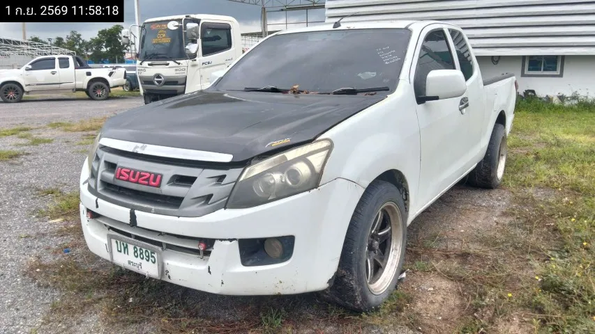 2013 Isuzu D-Max – 1