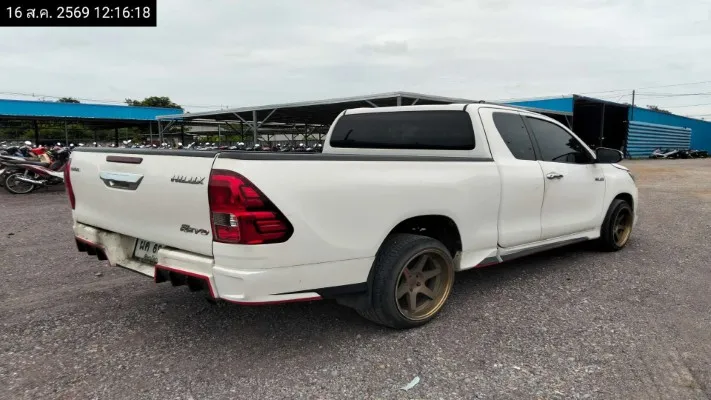 2015 Toyota Hilux Revo – 5