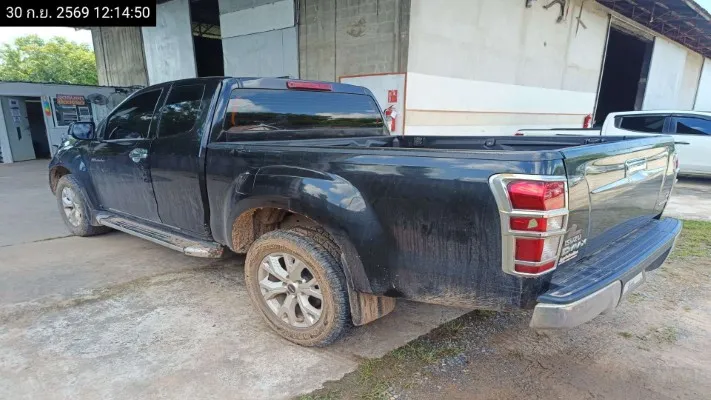 2012 Isuzu D-Max – 6