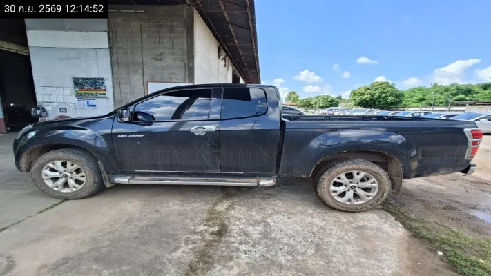 2012 Isuzu D-Max – 7