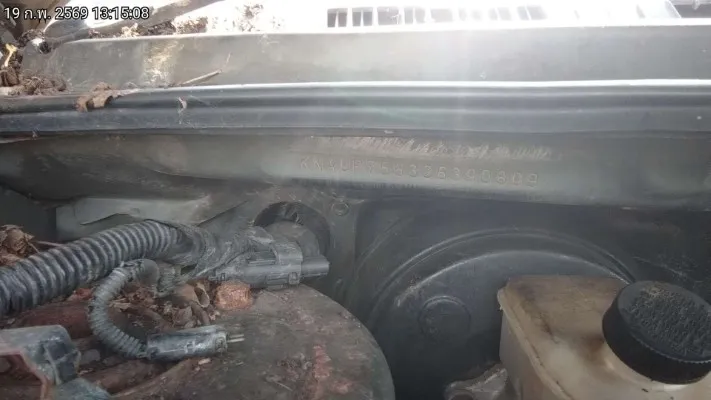 2003 Kia Carnival – 10