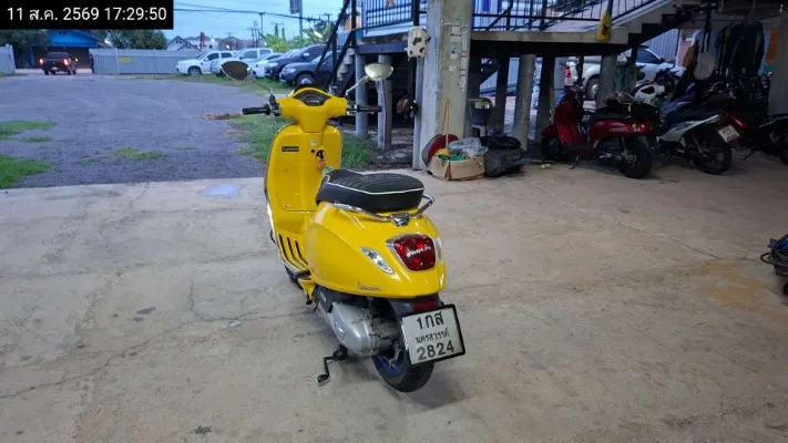 2022 Vespa Sprint – 7