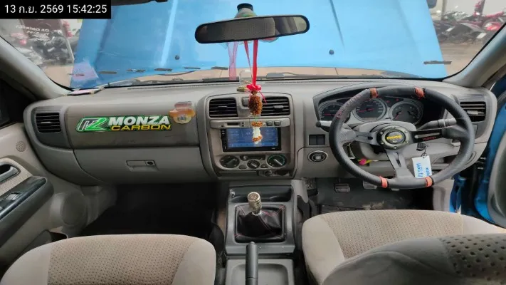 2005 Isuzu D-Max – 11