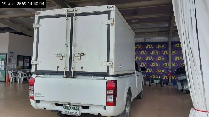 2017 Isuzu D-Max – 5