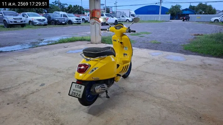 2022 Vespa Sprint – 8