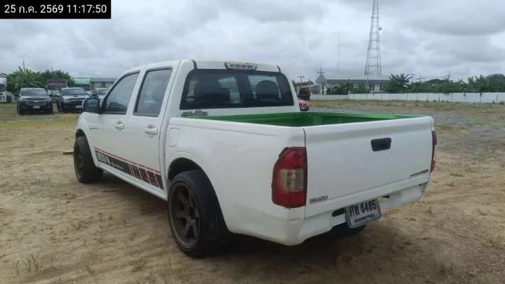 2005 Isuzu D-Max – 6