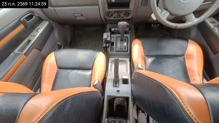 2005 Isuzu D-Max – 11