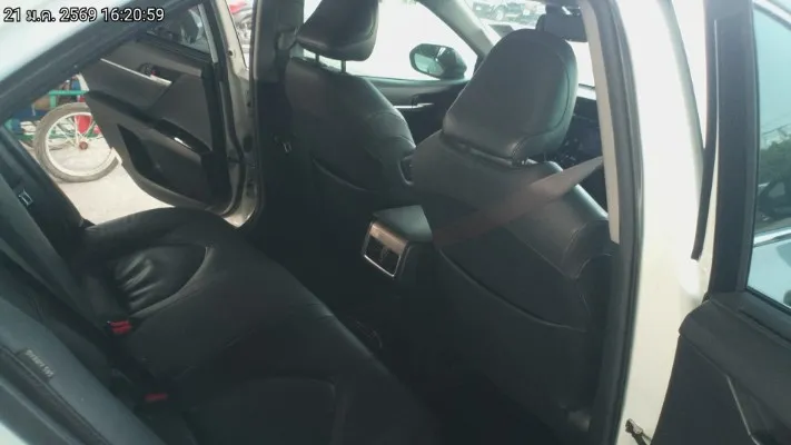 2020 Toyota Camry – 12