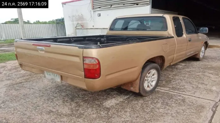 2003 Toyota Hilux Tiger – 5