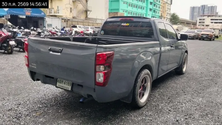 2023 Isuzu D-Max – 5