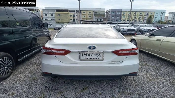 2020 Toyota Camry – 4