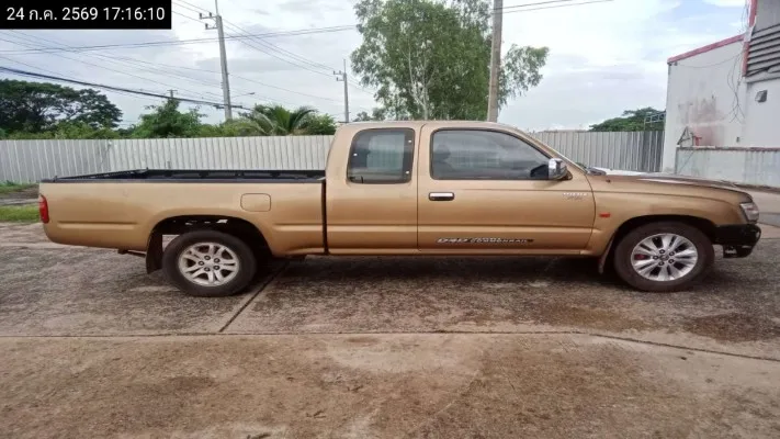 2003 Toyota Hilux Tiger – 8