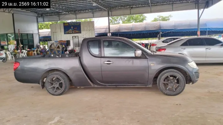 2011 Mitsubishi Triton – 8