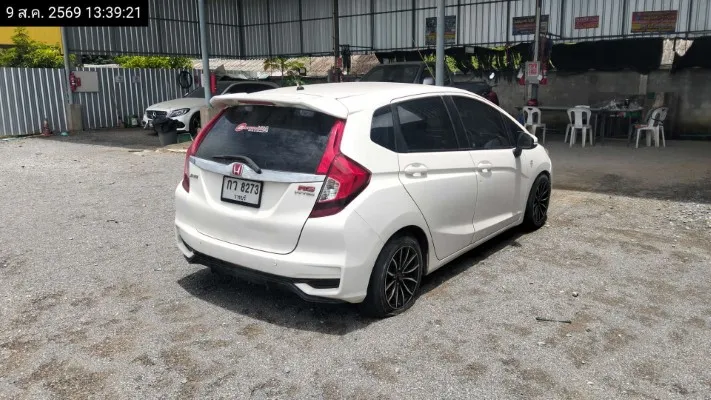 2015 Honda Jazz – 5