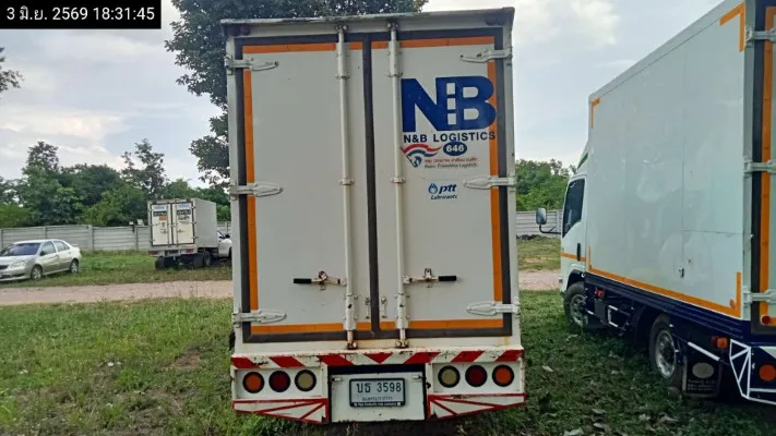 2021 Isuzu NLR – 6