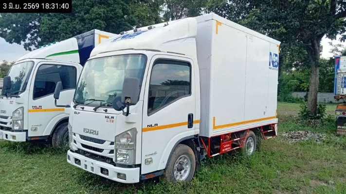 2021 Isuzu NLR – 2