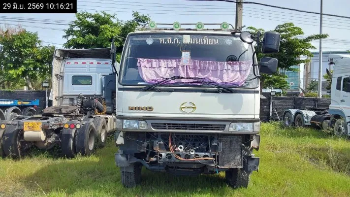 2003 Hino FM1J – 1