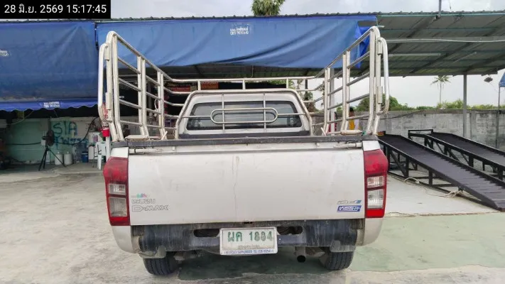 2015 Isuzu D-Max – 4