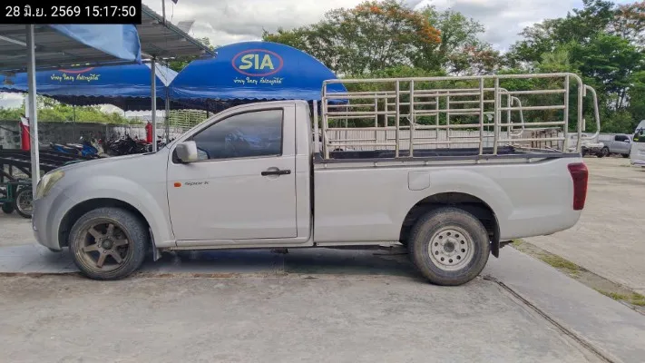 2015 Isuzu D-Max – 7
