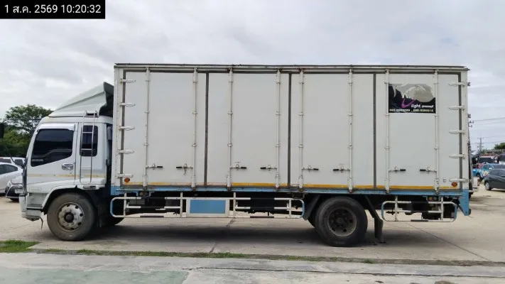2005 Isuzu รถบรรทุก – 8